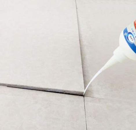 大化瓷砖空鼓维修公司分享卫生间瓷砖脱落的原因可能有以下几点